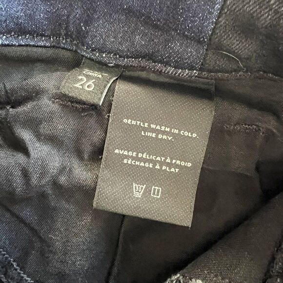 J Brand Ruby High Rise Cigarette Raw Hem Crop Jeans in Duality - Picture 10 of 10